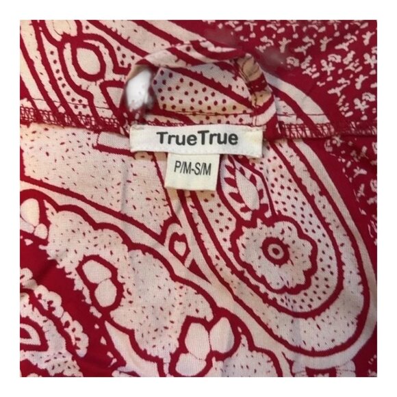 Pre-Loved Red and White Paisley Kimono Cardigan (Size S/M) - Picture 7 of 7